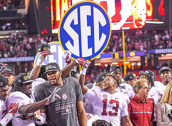 Alabama_2016_SEC_champs_3