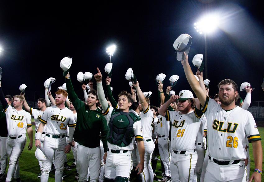 2005: The Southeastern Louisiana Lions baseball team wins