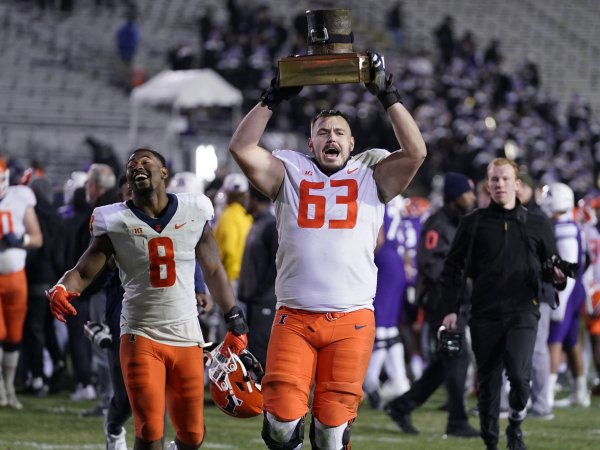 Illinois football team wins Big ten title 2007