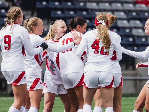 Nebraska cornhuskers women’s soccer team 2012